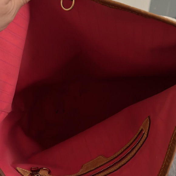 Authentic Louis Vuitton Delightful Bag - Picture 4 of 4